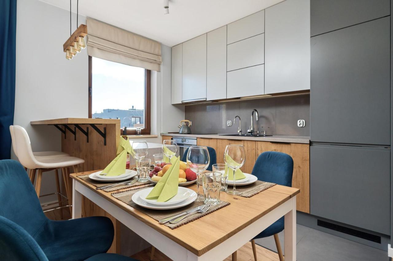 Teczowa Apartment Old Town Wroclaw By Noclegi Renters Bagian luar foto