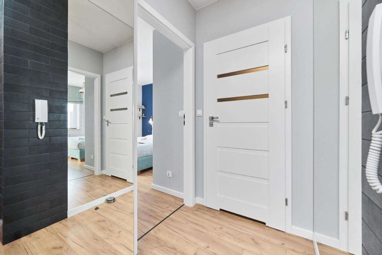 Teczowa Apartment Old Town Wroclaw By Noclegi Renters Bagian luar foto