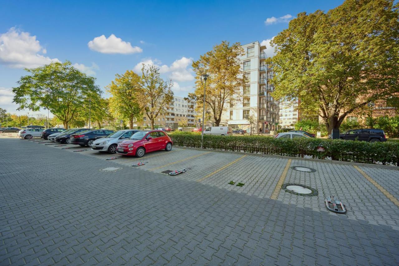 Teczowa Apartment Old Town Wroclaw By Noclegi Renters Bagian luar foto