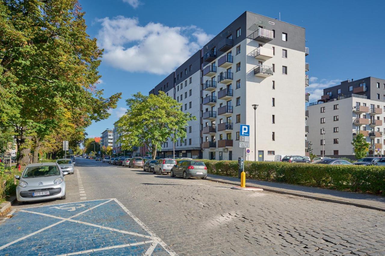 Teczowa Apartment Old Town Wroclaw By Noclegi Renters Bagian luar foto